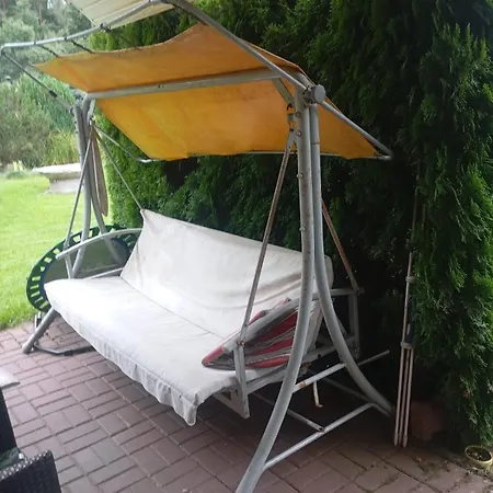 Wczasy W Dominikowie Z Prywatnym Parkingiem I Ogrodzonym Terenem *
